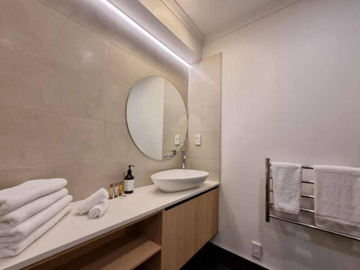 Sweet Escape Cbd Studio With Pool And Gym Auckland Esterno foto